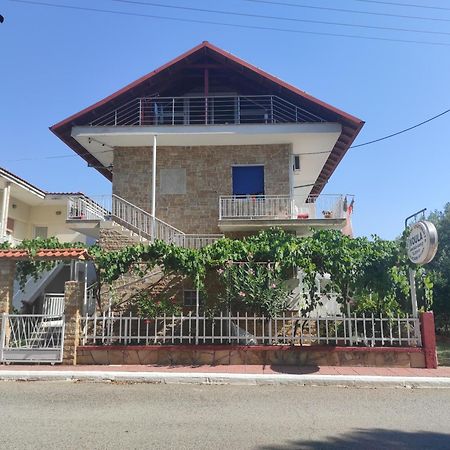 Noula Rooms Μακρύγιαλος Εξωτερικό φωτογραφία